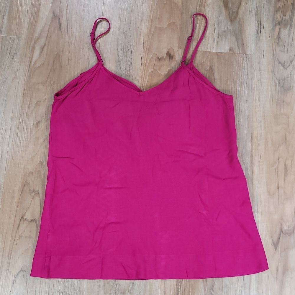 💜Mossimo Fuchsia Ruffled Chest Sleeveless Top Small - Picture 3 of 8